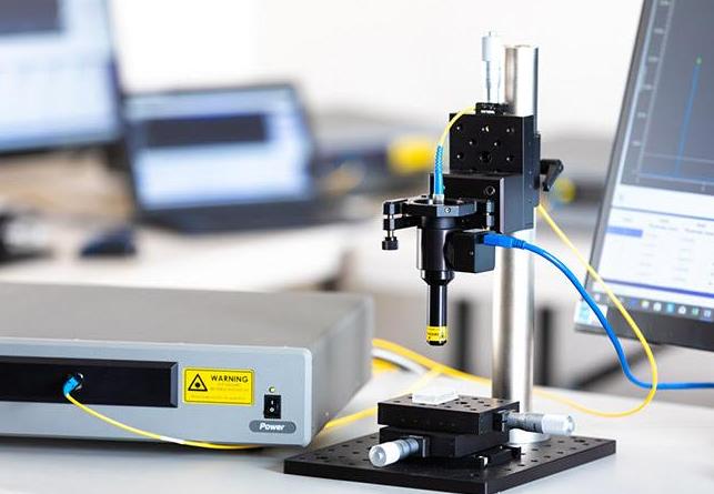 Optical delay technology used in precision optical measurement